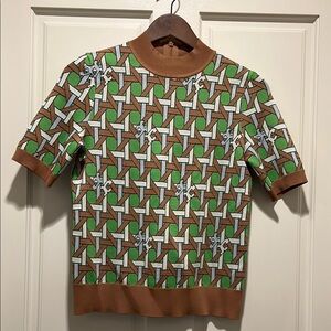 Geometric Patterned Short Sleeve Sweater